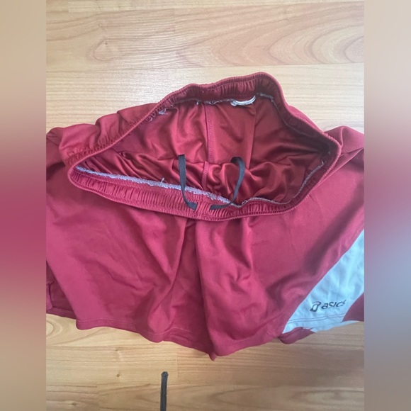 ASICS Men's Break Through Performance Running Short, Red/White - Picture 3 of 5